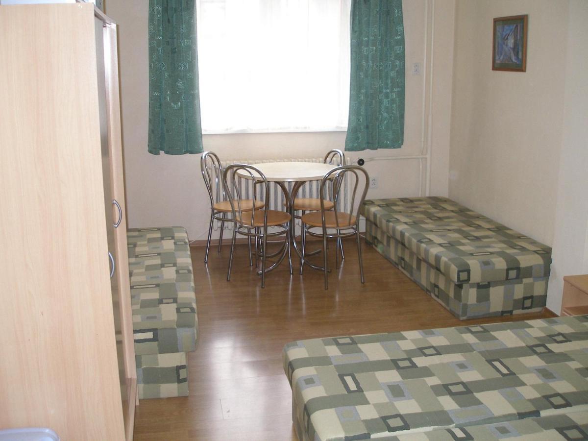 Privat 107 Villa เปาชินา เลโฮตา ห้อง รูปภาพ